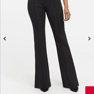 NWT Spanx The Perfect Pant Hi-Rise Flare (Black, 1X Petite)